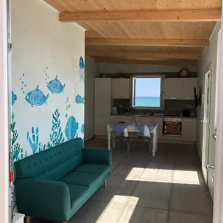 Loft Sul Mare 펜션 비쉘리에